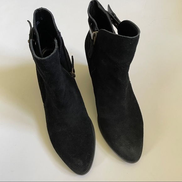 Black Leather Heeled Booties size 7.5 - Picture 5 of 9